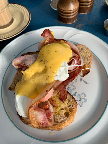 Machine Laundry Cafe - Battery Point