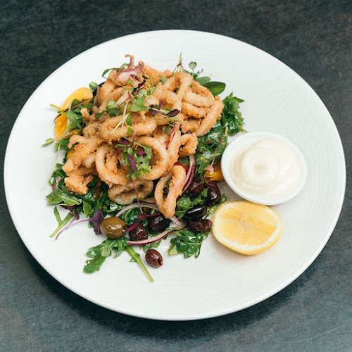 Comentarii opinii despre Campari House