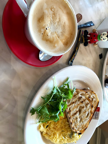 Poets Cafe - Montville