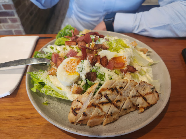 71 Tudor St, Hamilton NSW 2303