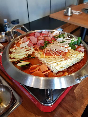 16 Dhanga Djeembana Walk, Melbourne VIC 3000