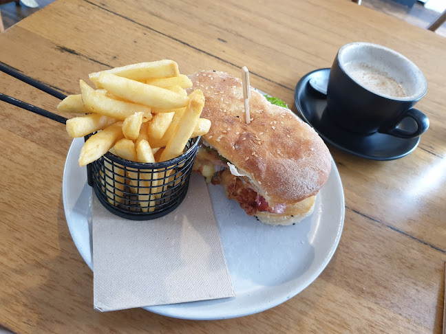 Opinii despre Bruce's Cafe în Wynyard - Hospitality and gastronomy