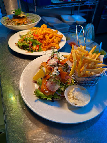 Salt Cafe Bar - Hospitality and gastronomy