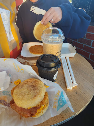 McDonald's Coffs Harbour Service Centre - Coffs Harbour