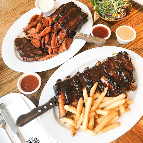 Hurricane's Grill Darling Harbour - Sydney