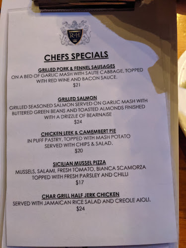 Royal Melbourne Hotel - Hospitality and gastronomy