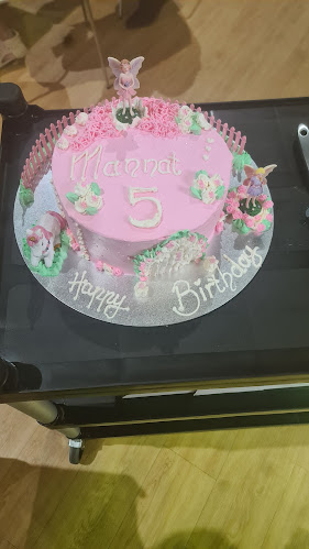 Comentarii opinii despre Aperloo's Family Bakery