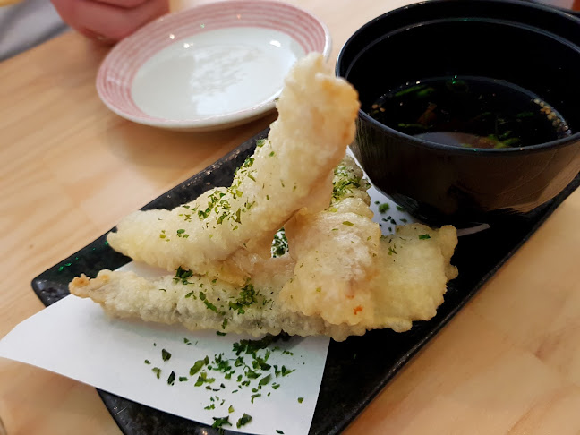 Comentarii opinii despre Tomodachi Izakaya & Bar