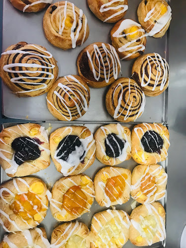 Opinii despre Butterfingers Bakery în Tuncurry - Hospitality and gastronomy