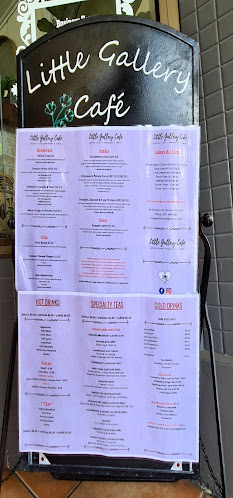 Comentarii opinii despre Little Gallery Cafe