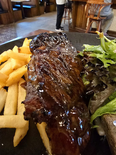 The Woodvale Tavern - Hospitality and gastronomy