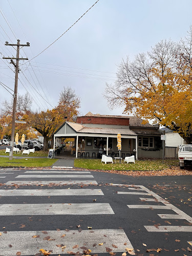 Percy and Percy - Bendigo