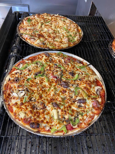 Opinii despre Hungry Wolf's Pizza & Pasta Kincumber în Kincumber - Hospitality and gastronomy