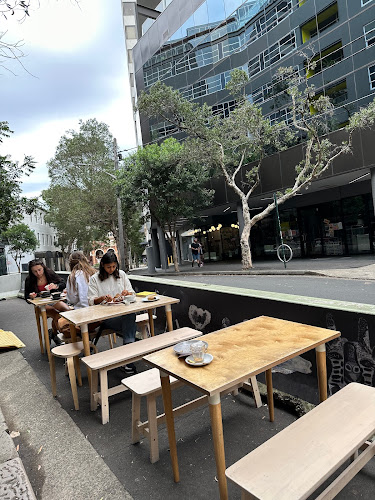 Miss Sina Nutie Store