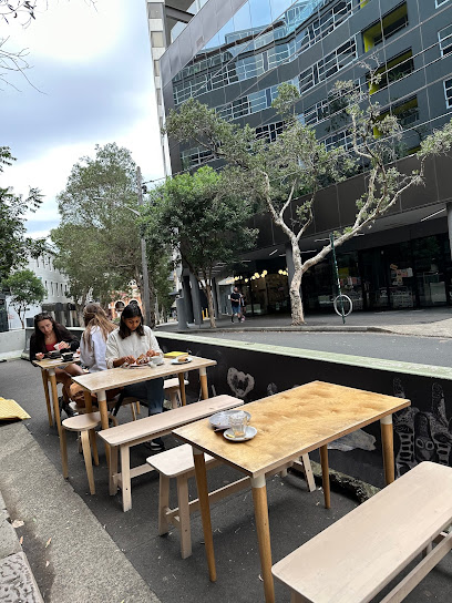 Miss Sina Nutie Store