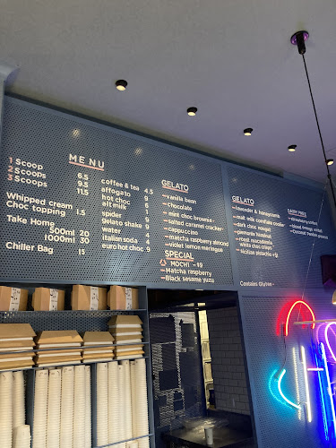 near Roe st lights, 180 William St, Northbridge WA 6003