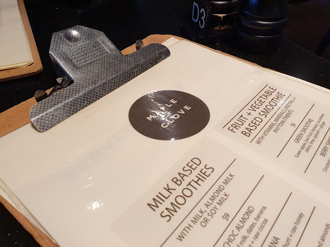 Comentarii opinii despre Maple + Clove