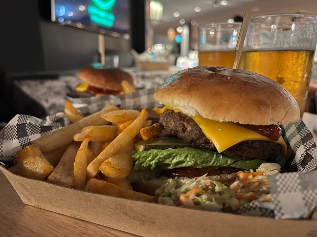 Comentarii opinii despre The Green Room Bar