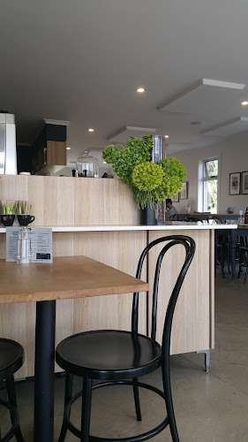 Comentarii opinii despre Clove Cafe