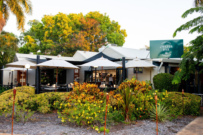 Sydney Cove Oyster Bar - Hospitality and gastronomy