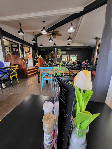 Tulip's Cafe - Pialligo