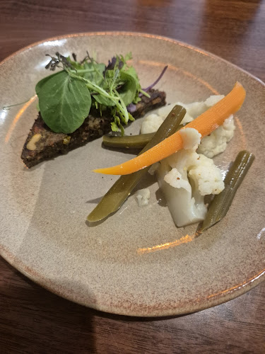 Comentarii opinii despre Coal Cellar + Grill