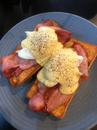 Opinii despre The Coffee Club Café în East Perth - Hospitality and gastronomy