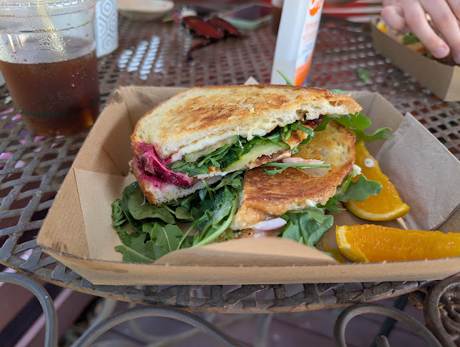 The Gladstone Hub, 19 Kinchela St, Gladstone NSW 2440