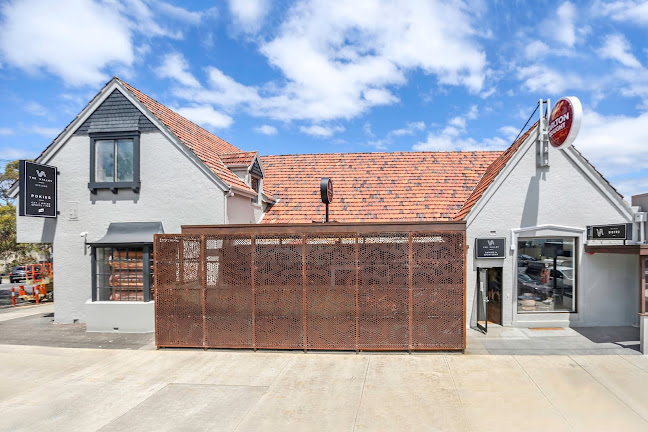 Valley Inn Hotel - Hospitality and gastronomy