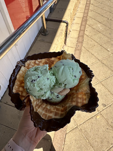 Royal Copenhagen Port Noarlunga - Adelaide