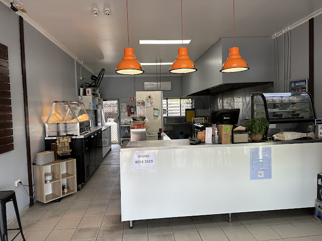 42/44 Balaclava Rd, Earlville QLD 4870