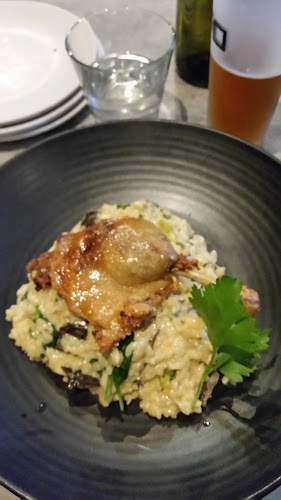 Augello's Balwyn Ristorante & Pizzeria - Hospitality and gastronomy