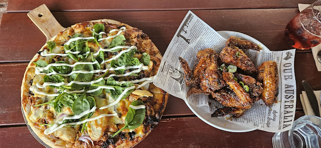 Last Drop Elizabethan - Hospitality and gastronomy