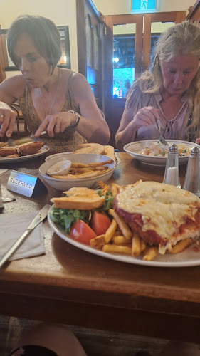 Durty Nelly's Irish Pub