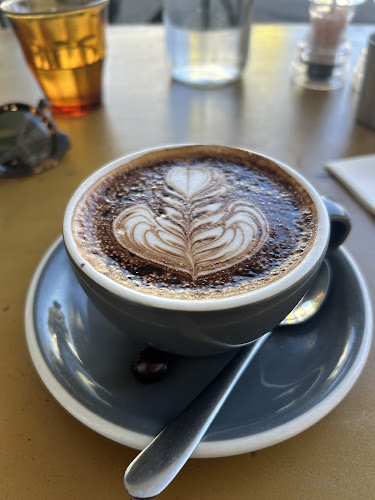 Opinii despre Tuckshop Bondi Junction în Bondi Junction - Hospitality and gastronomy