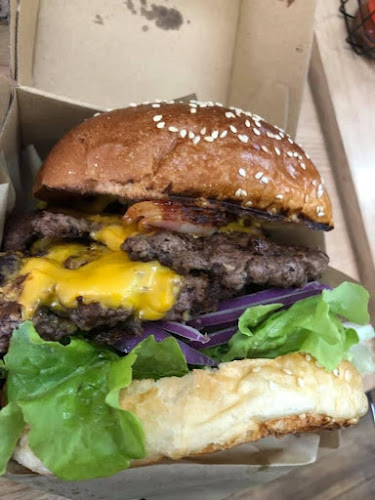 Missen Link Burgers - Hospitality and gastronomy