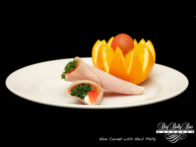 Big Belly Bus Catering - Hospitality and gastronomy