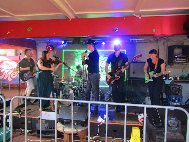 The Lass O'Gowrie Hotel - Hospitality and gastronomy