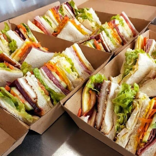 Thurgoona Drive, 10 Shuter Ave, Thurgoona NSW 2640