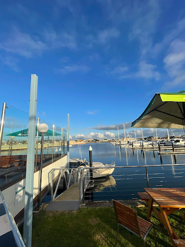 21 Spinnaker Blvd, Geographe WA 6280