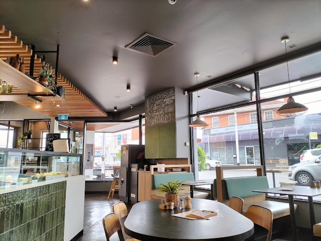 Opinii despre La Vallee Cafe Essendon în Essendon - Hospitality and gastronomy