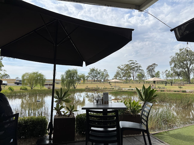 The Deck Cafe Lovedale - Hospitality and gastronomy