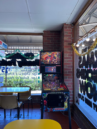 Comentarii opinii despre Chickery Fish Chicken Shop Geelong