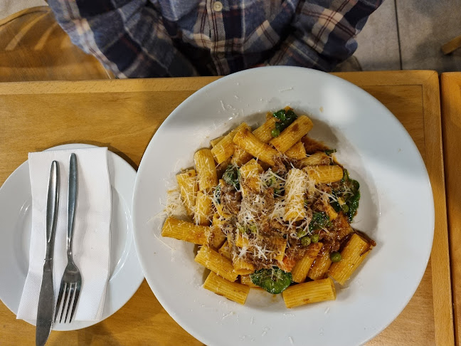 Promenade Plaza, 1A Orient St, Batemans Bay NSW 2536