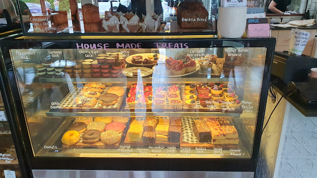 Maddz on York - Hospitality and gastronomy