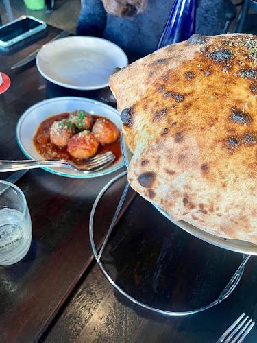 400 Gradi - Brunswick - Hospitality and gastronomy