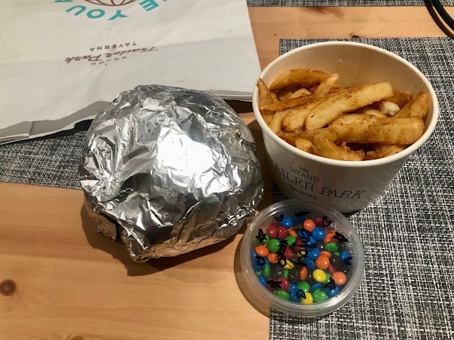 Grand Trailer Park Taverna - Hospitality and gastronomy