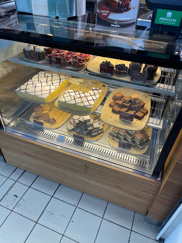 Banjo’s Bakery Café – Riverside - Hospitality and gastronomy