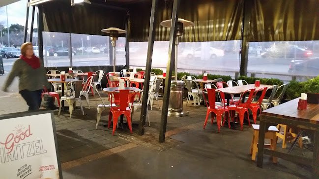 Grill'd Woden - Phillip