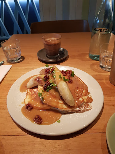 2 Edmondstone St, South Brisbane QLD 4101